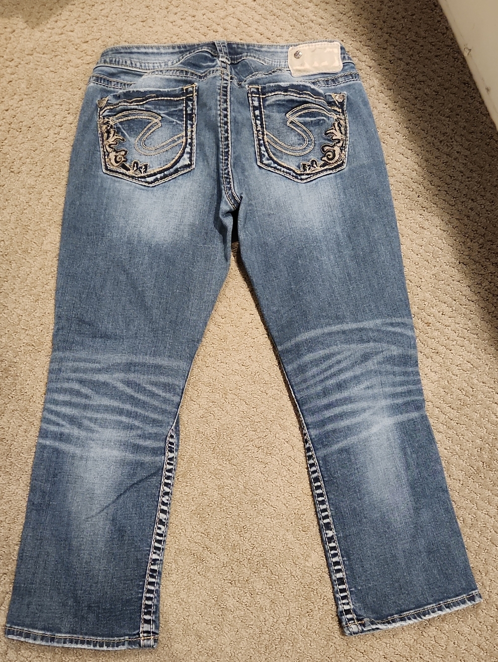 Silver Jeans AIKO sz 28w.